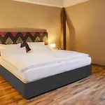 Engel Hotel 3*