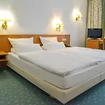 Engel Hotel 3*
