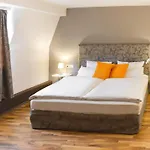 Hotel Engel 3*