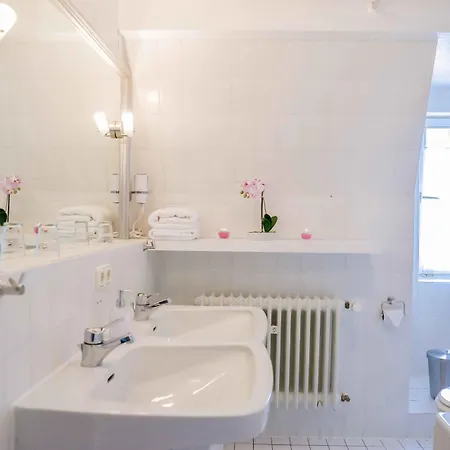 ホテル Engel Hilders