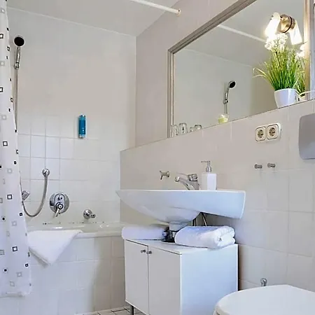 Engel 3*