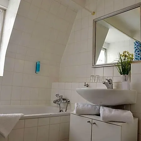 Engel 3*