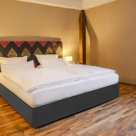 Engel Hotel 3*