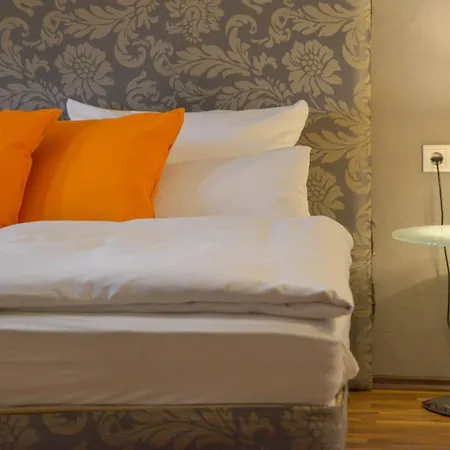 Engel Hotel